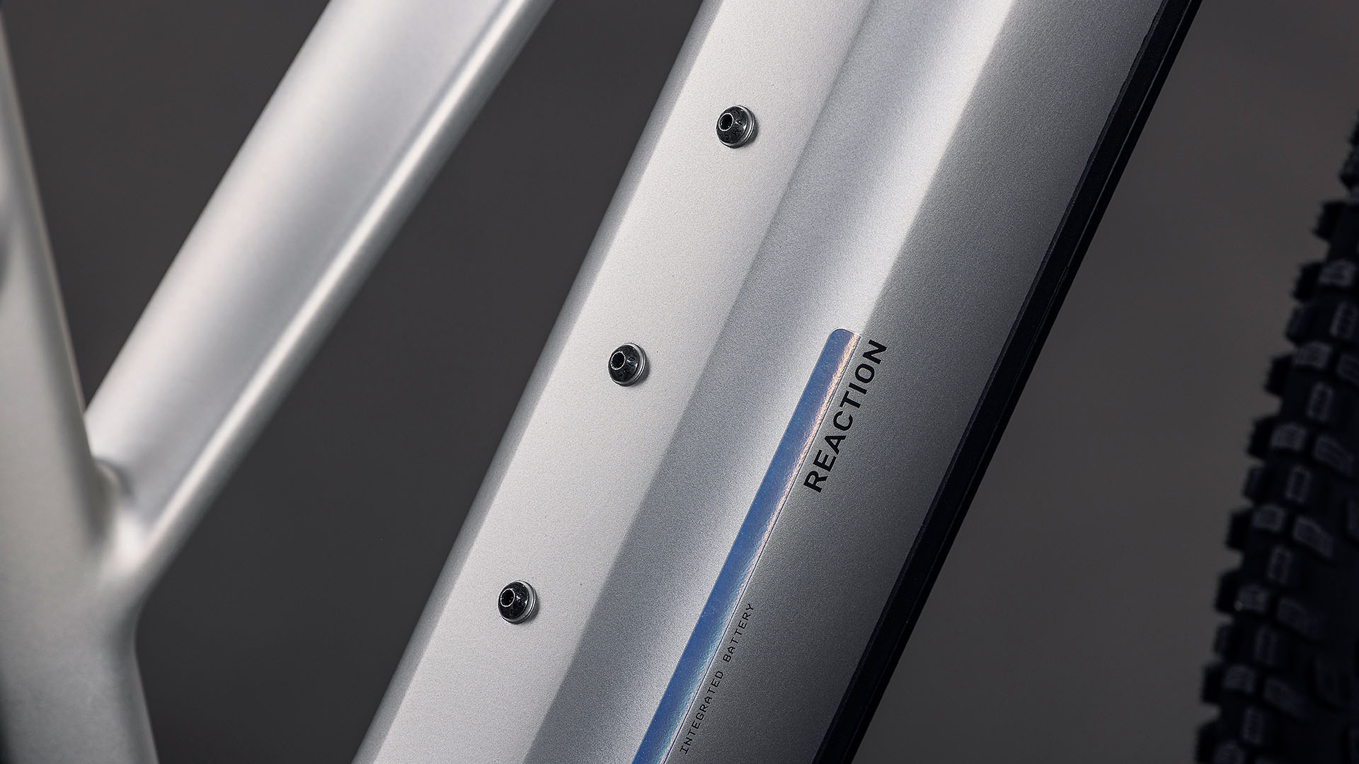 BICICLETA ELECTRICA CUBE REACTION HYBRID ONE 800 TRAPEZE SLEEKGREY PRISM 2026 cadru XL (22") - roti 29 [2]