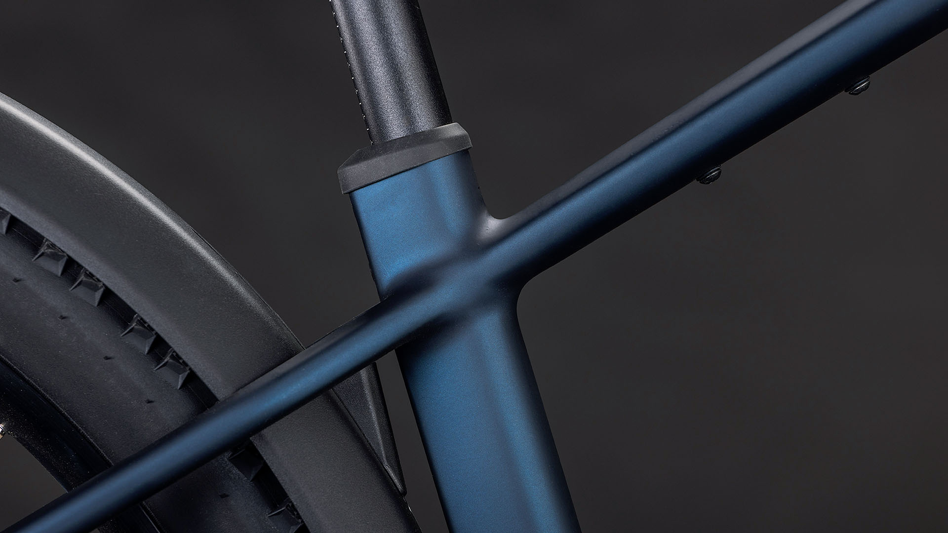 BICICLETA ELECTRICA CUBE REACTION HYBRID PERFORMANCE 600 FE INDIGOBLUE REFLEX 2026 cadru S (16") - roti 27.5 [3]