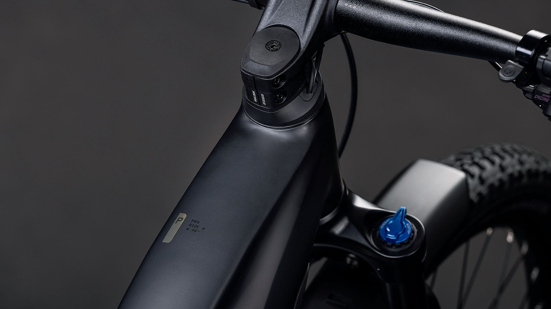 BICICLETA ELECTRICA CUBE REACTION HYBRID PRO 800 FE BLACKLINE 2026 cadru XL (22") - roti 29 [1]