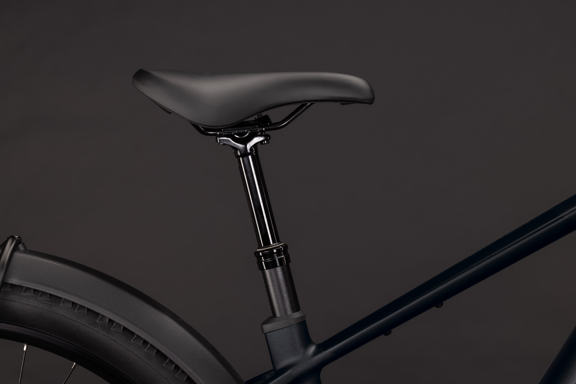 BICICLETA ELECTRICA CUBE REACTION HYBRID PRO 800 FE SILVERDUST PRISM 2027 cadru L (20") - roti 29 [2]