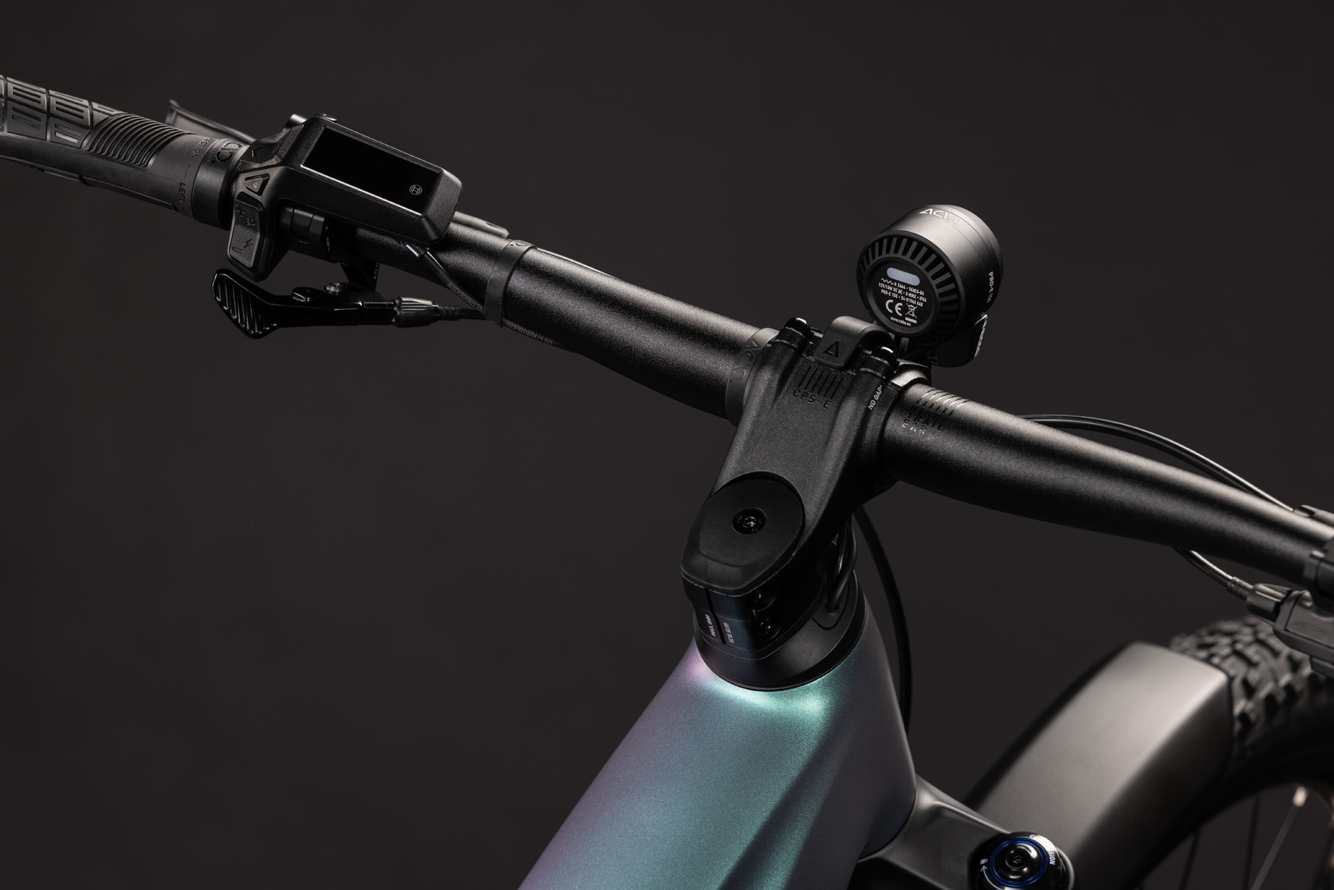 BICICLETA ELECTRICA CUBE REACTION HYBRID PRO 800 FE TRAPEZE POLARLIGHT BLACK 2027 cadru M (18") - roti 29 [1]