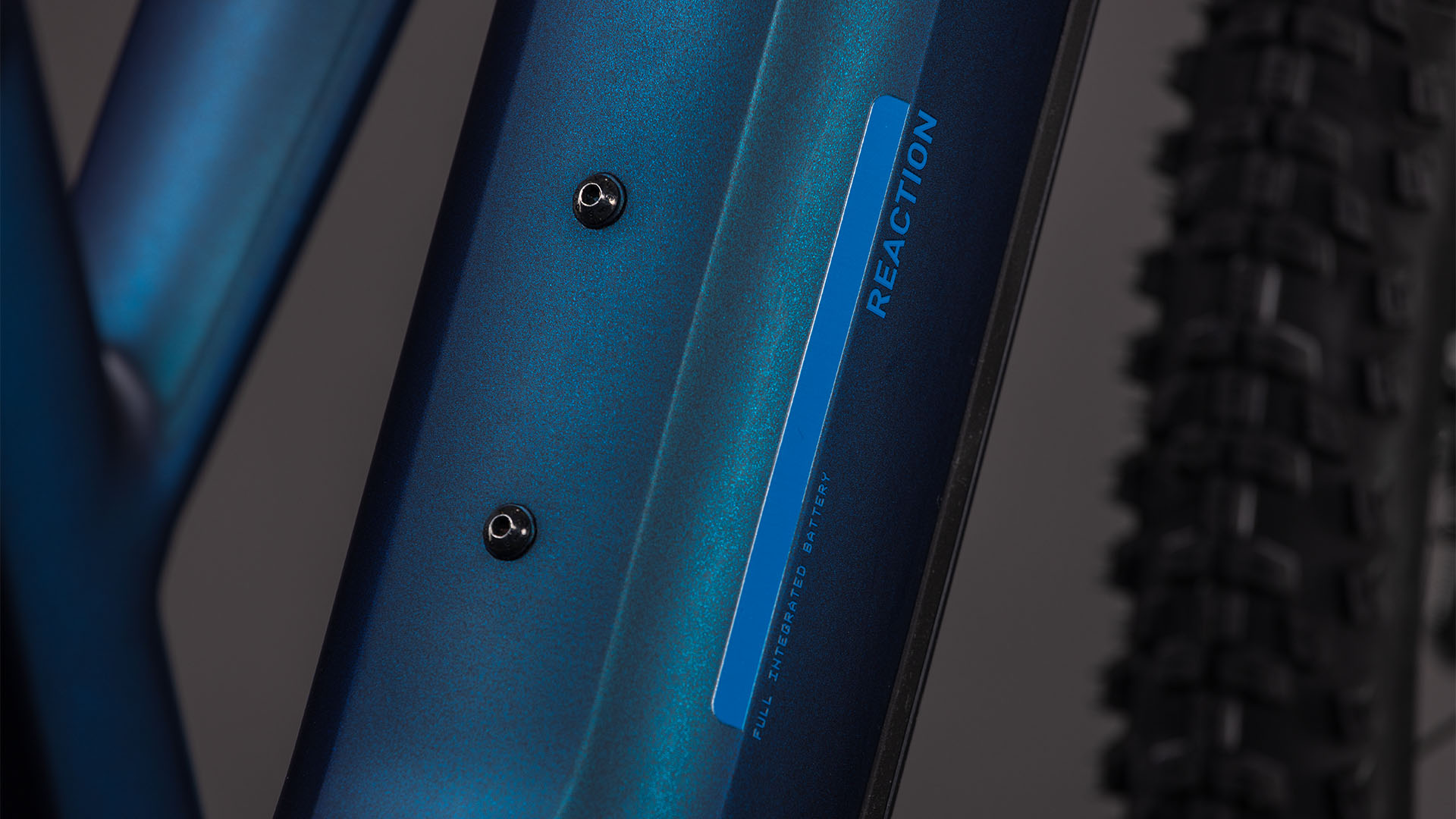 BICICLETA ELECTRICA CUBE REACTION HYBRID PRO 800 TRAPEZE NEBULAR DAZZLE 2026 cadru XL (22") - roti 29 [2]