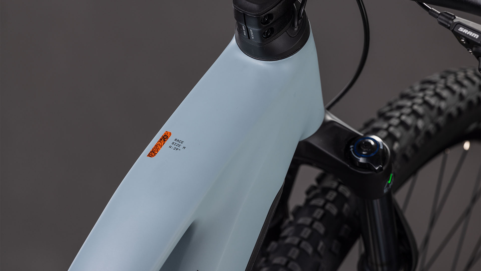 BICICLETA ELECTRICA CUBE REACTION HYBRID RACE 800 TRAPEZE VULCAN ORANGE 2026 cadru M (18") - roti 29 [1]