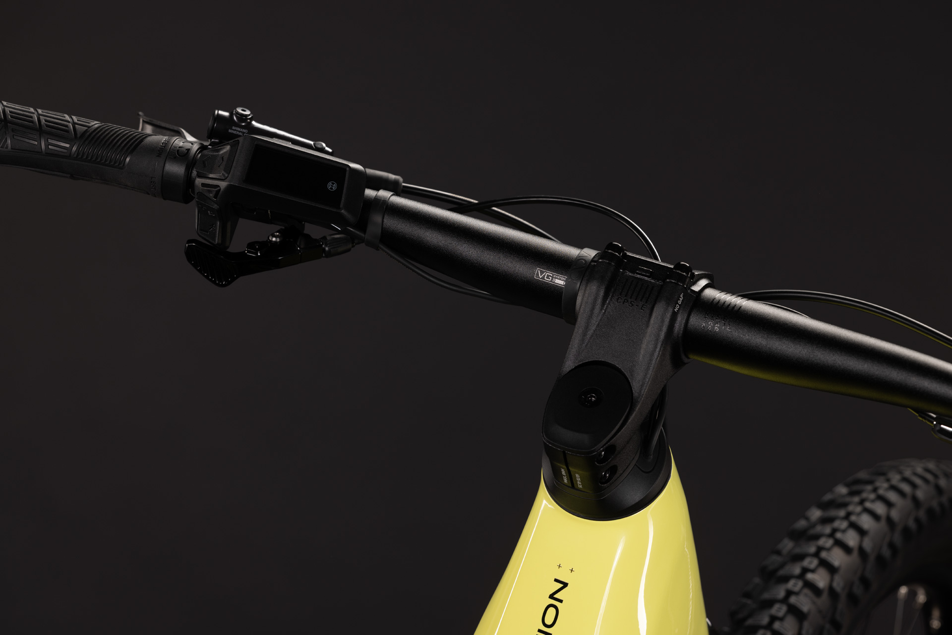 BICICLETA ELECTRICA CUBE REACTION HYBRID RACE 800 EASY ENTRY BANANASPLIT BLACK 2027 M [1]