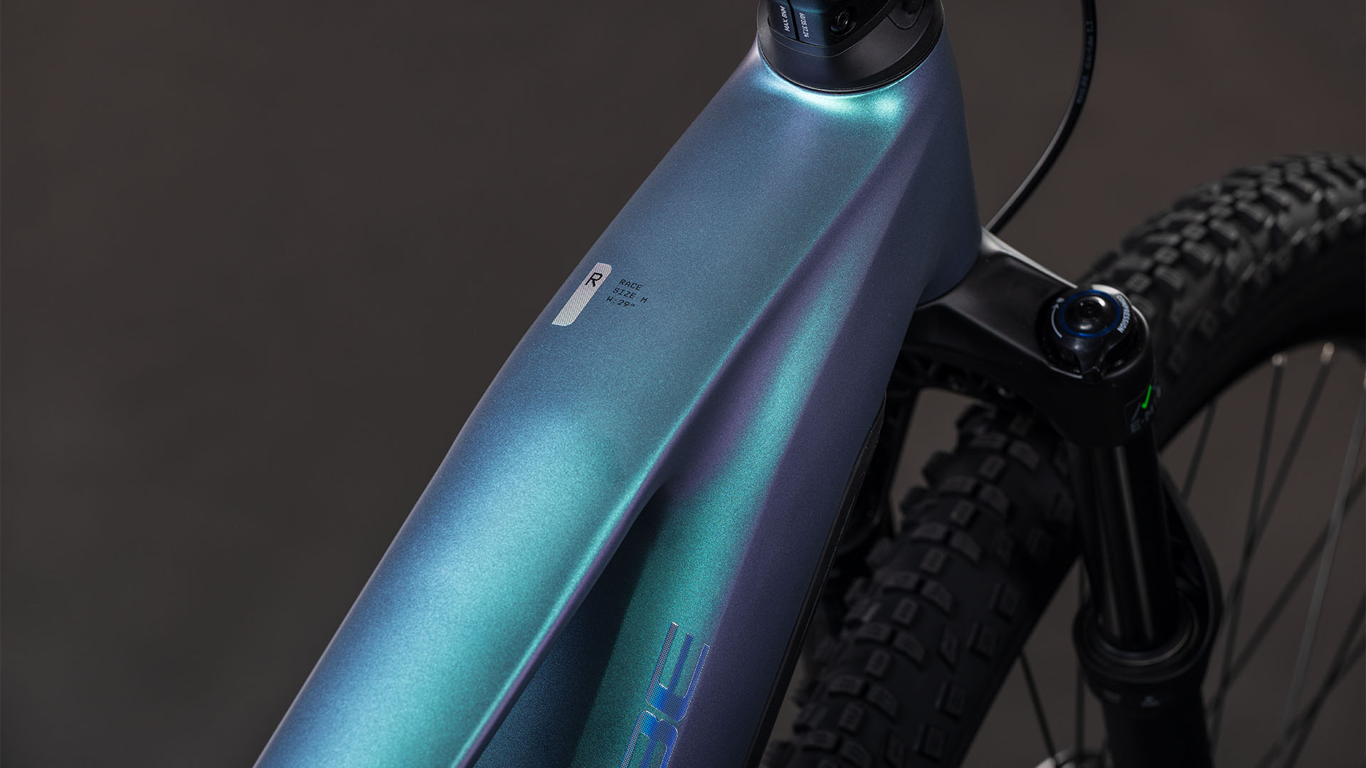 BICICLETA ELECTRICA CUBE REACTION HYBRID RACE 800 POLARLIGHT PRISM 2026 cadru XL (22") - roti 29 [2]