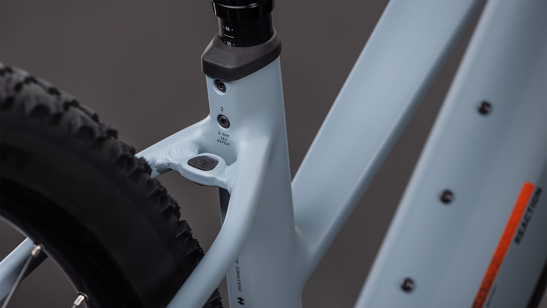 BICICLETA ELECTRICA CUBE REACTION HYBRID RACE 800 TRAPEZE VULCAN ORANGE 2026 cadru S (16") - roti 27.5 [3]