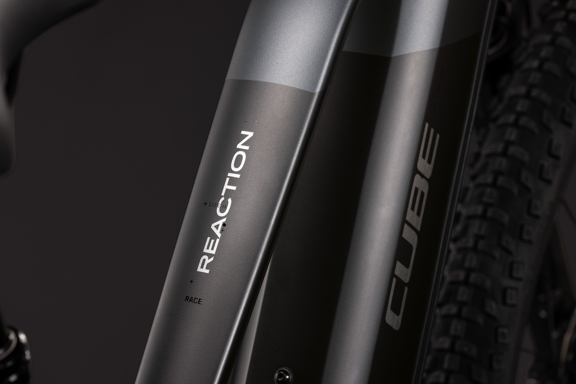 BICICLETA ELECTRICA CUBE REACTION HYBRID RACE 800 TRAPEZE SLABGREY CHROME 2027 cadru L (20") - roti 29 [2]