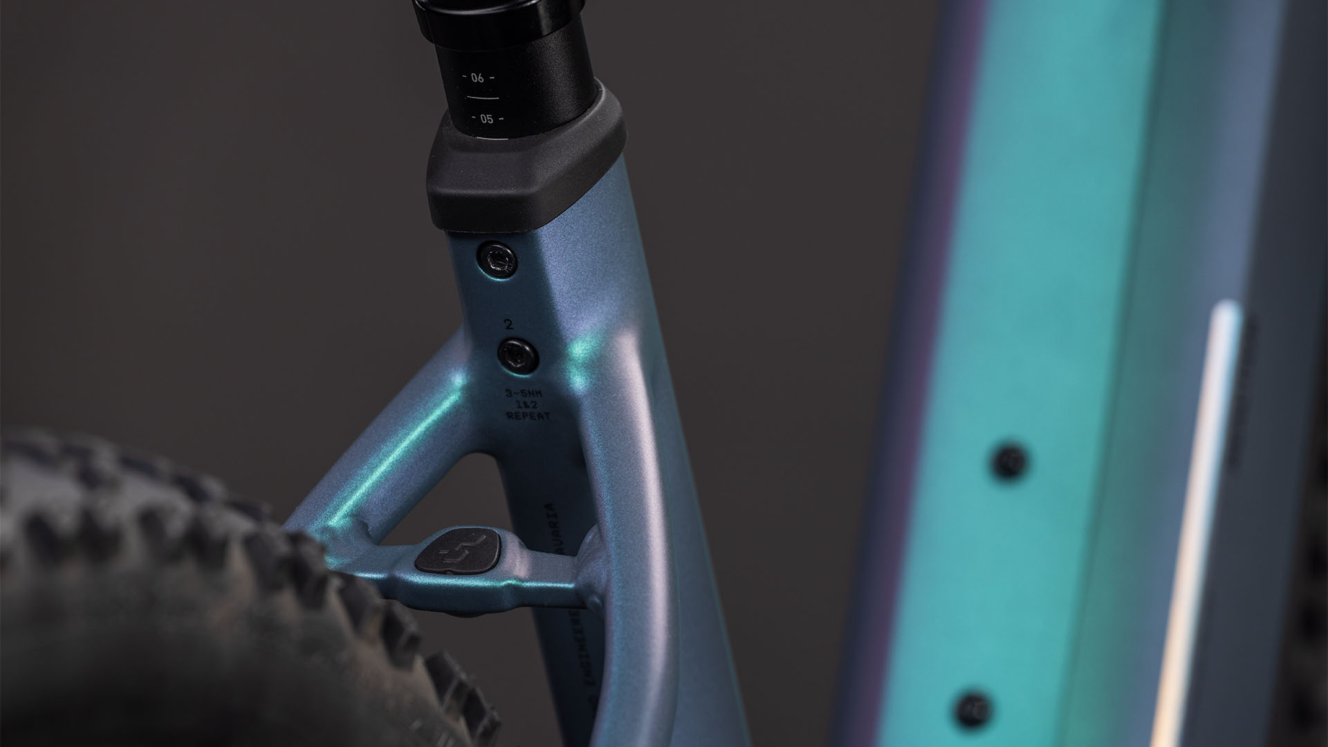 BICICLETA ELECTRICA CUBE REACTION HYBRID RACE 800 EASY ENTRY POLARLIGHT PRISM 2026 cadru M (18") - roti 29 [3]