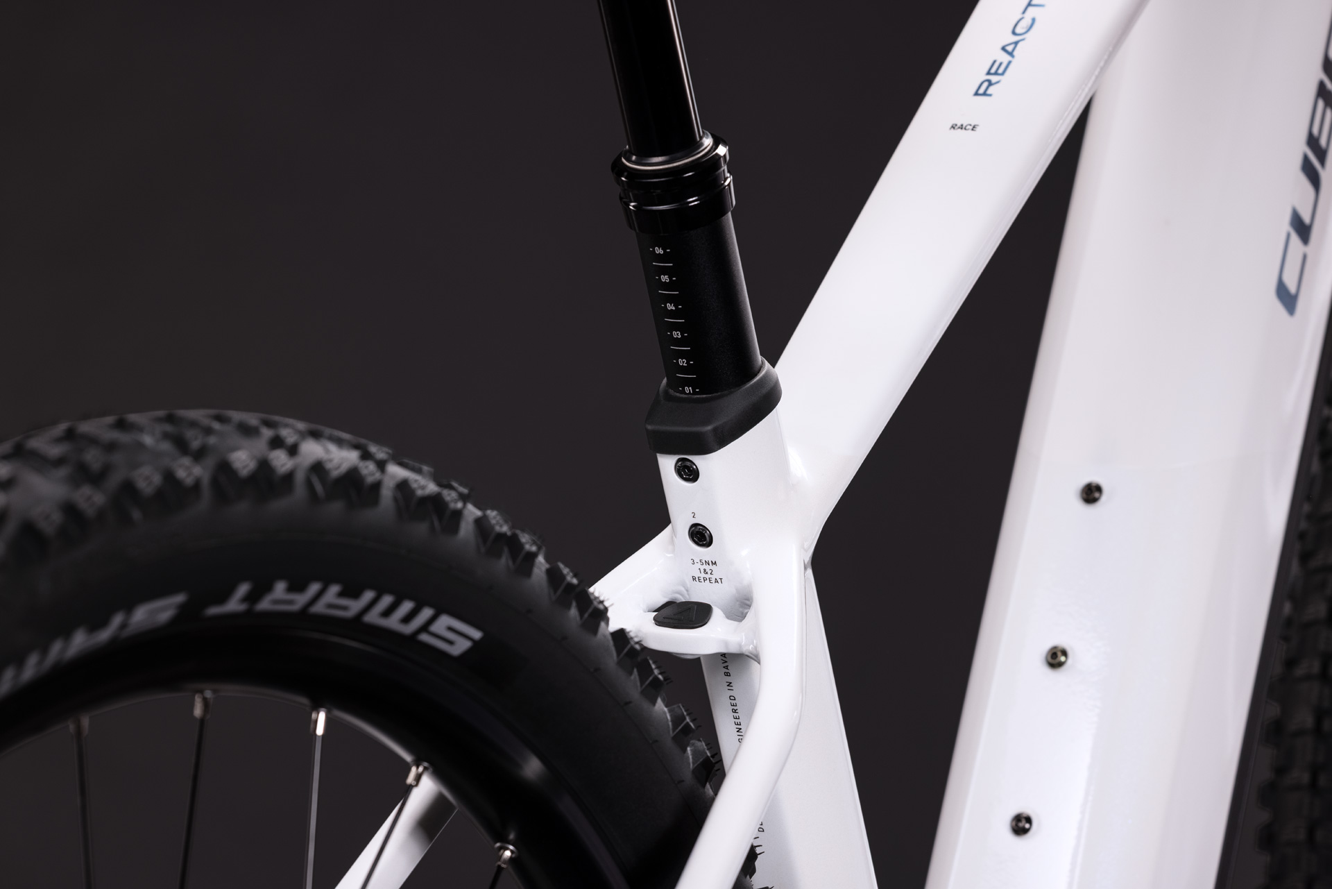 BICICLETA ELECTRICA CUBE REACTION HYBRID RACE 800 SNOW BLACK 2027 cadru XL (22") - roti 29 [3]