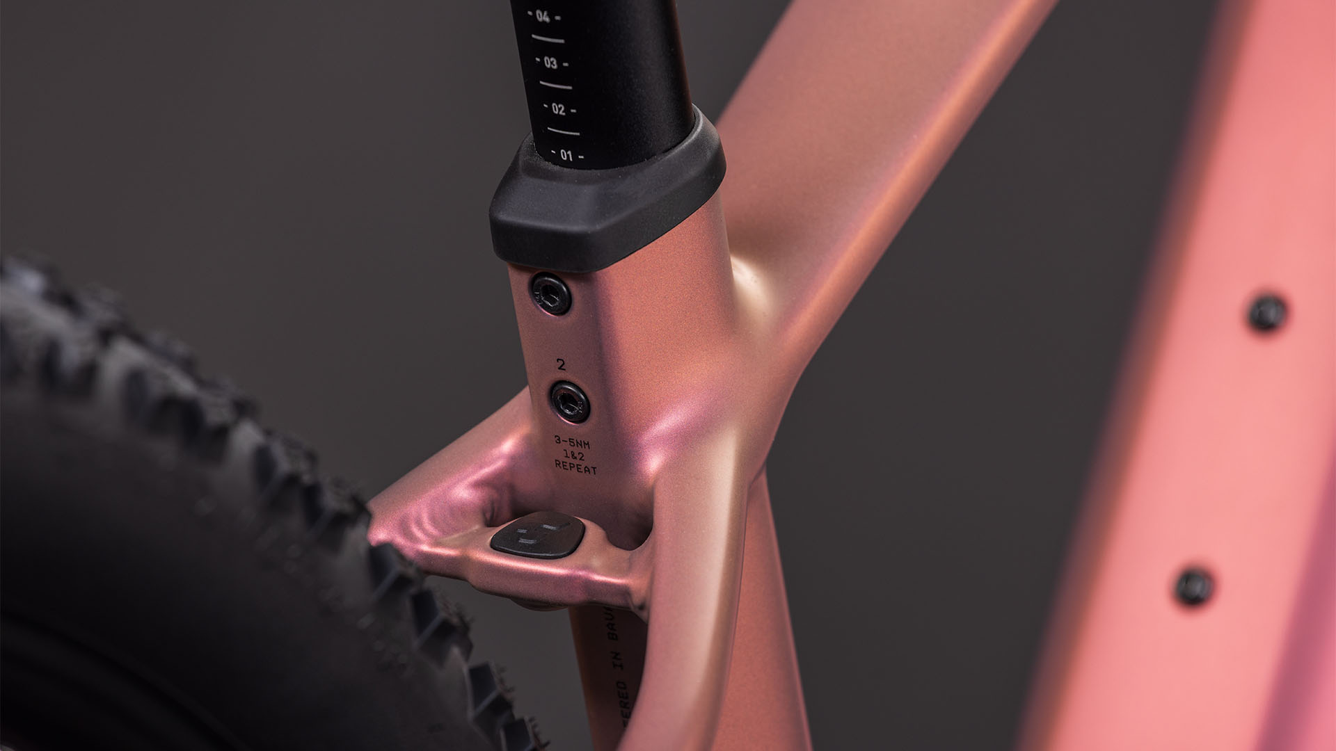 BICICLETA ELECTRICA CUBE REACTION HYBRID SLX 800 SHIFTBLUSH ART 2026 cadru XL (22") - roti 29 [2]