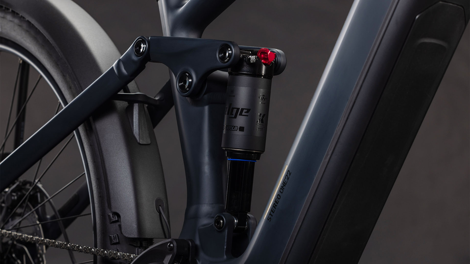 BICICLETA ELECTRICA CUBE STEREO HYBRID ONE22 PRO 800 FE NIGHT CHROME 2026 cadru M (18") - roti 29 [2]