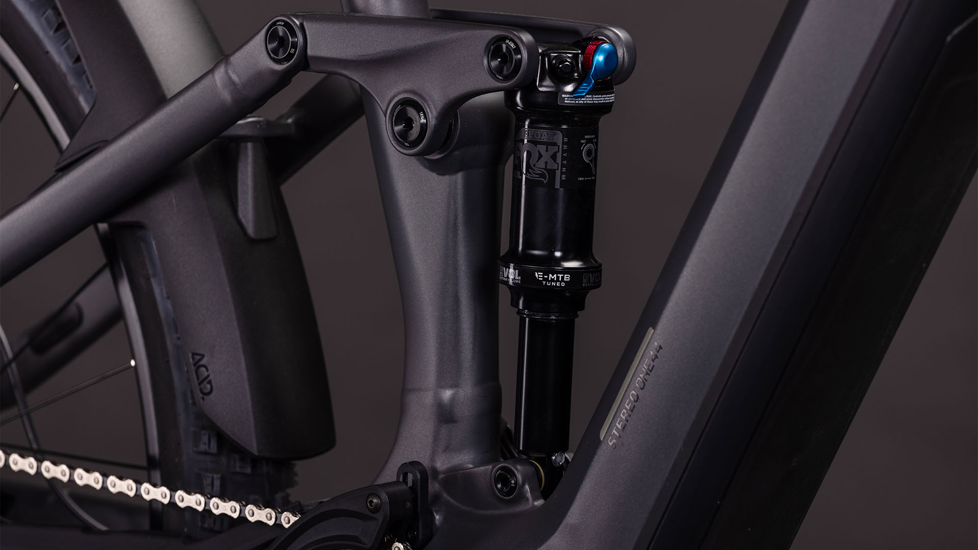 BICICLETA ELECTRICA CUBE STEREO HYBRID ONE44 EXC 800 IRONGREY CHROME 2026 cadru XL (22") - roti 29 [4]