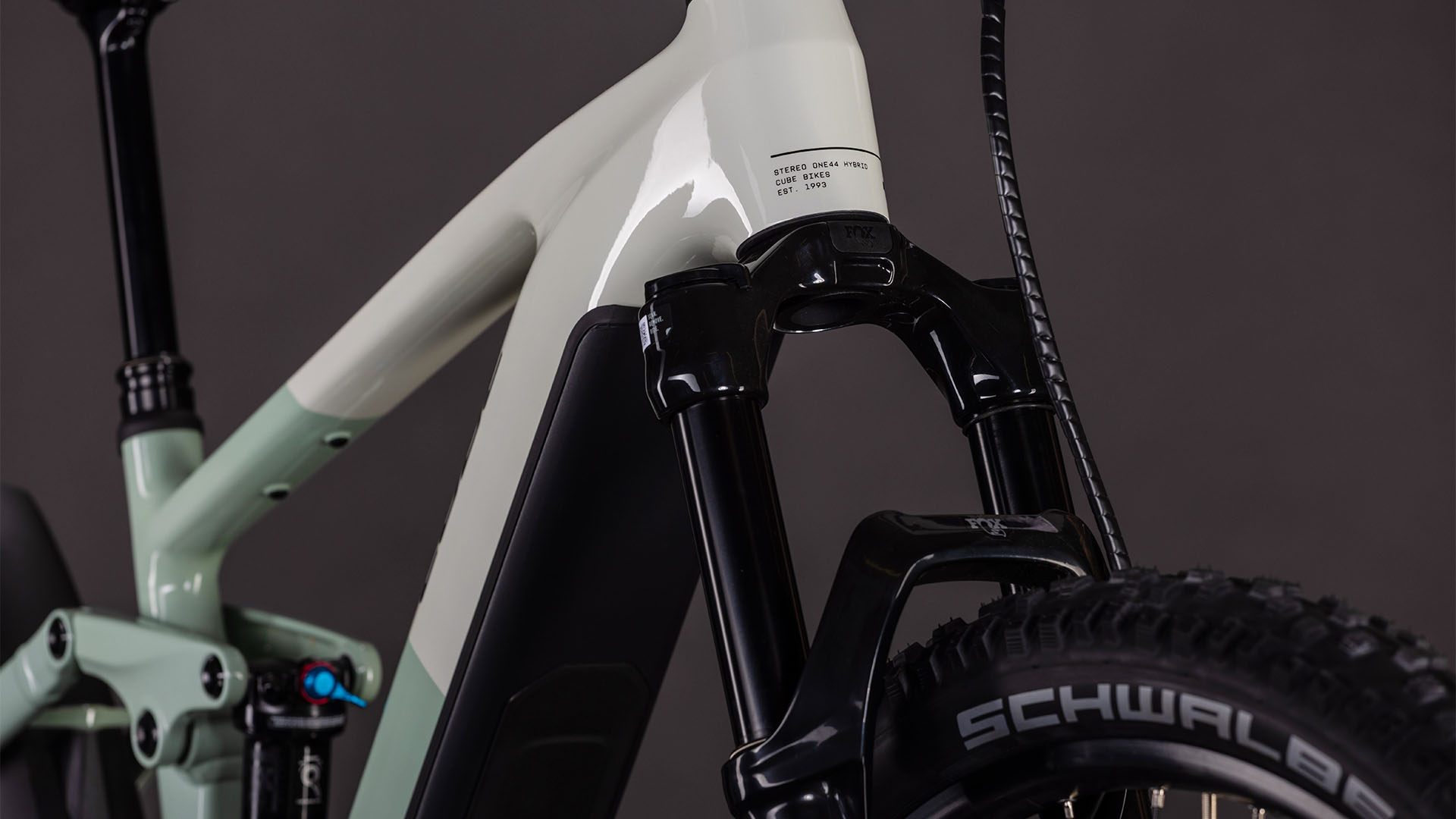 BICICLETA ELECTRICA CUBE STEREO HYBRID ONE44 EXC 800 DESERTSTONE DRIEDHERBS 2026 cadru L (20") - roti 29 [4]