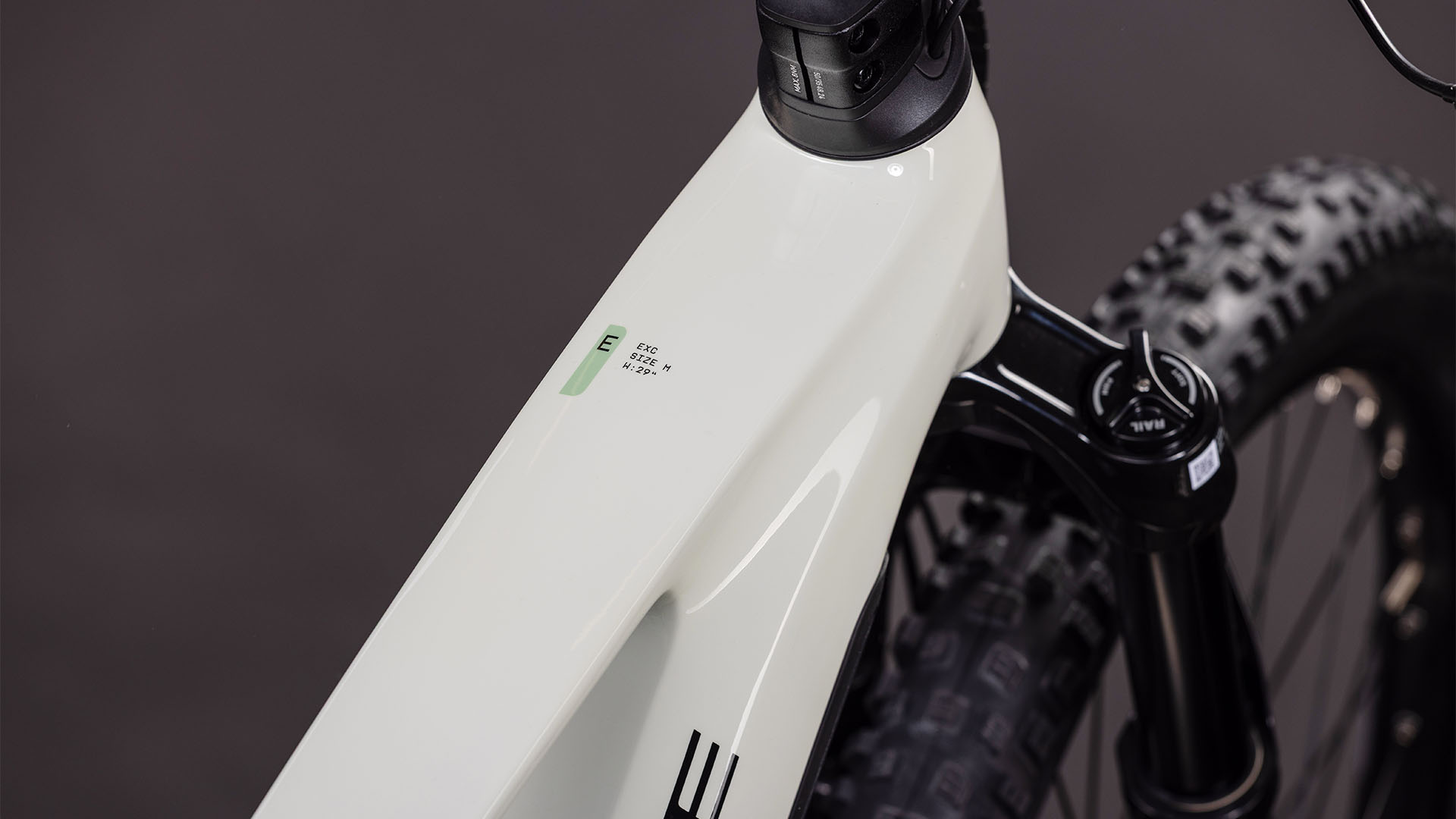 BICICLETA ELECTRICA CUBE STEREO HYBRID ONE44 EXC 800 DESERTSTONE DRIEDHERBS 2026 cadru S (16") - roti 27.5 [1]