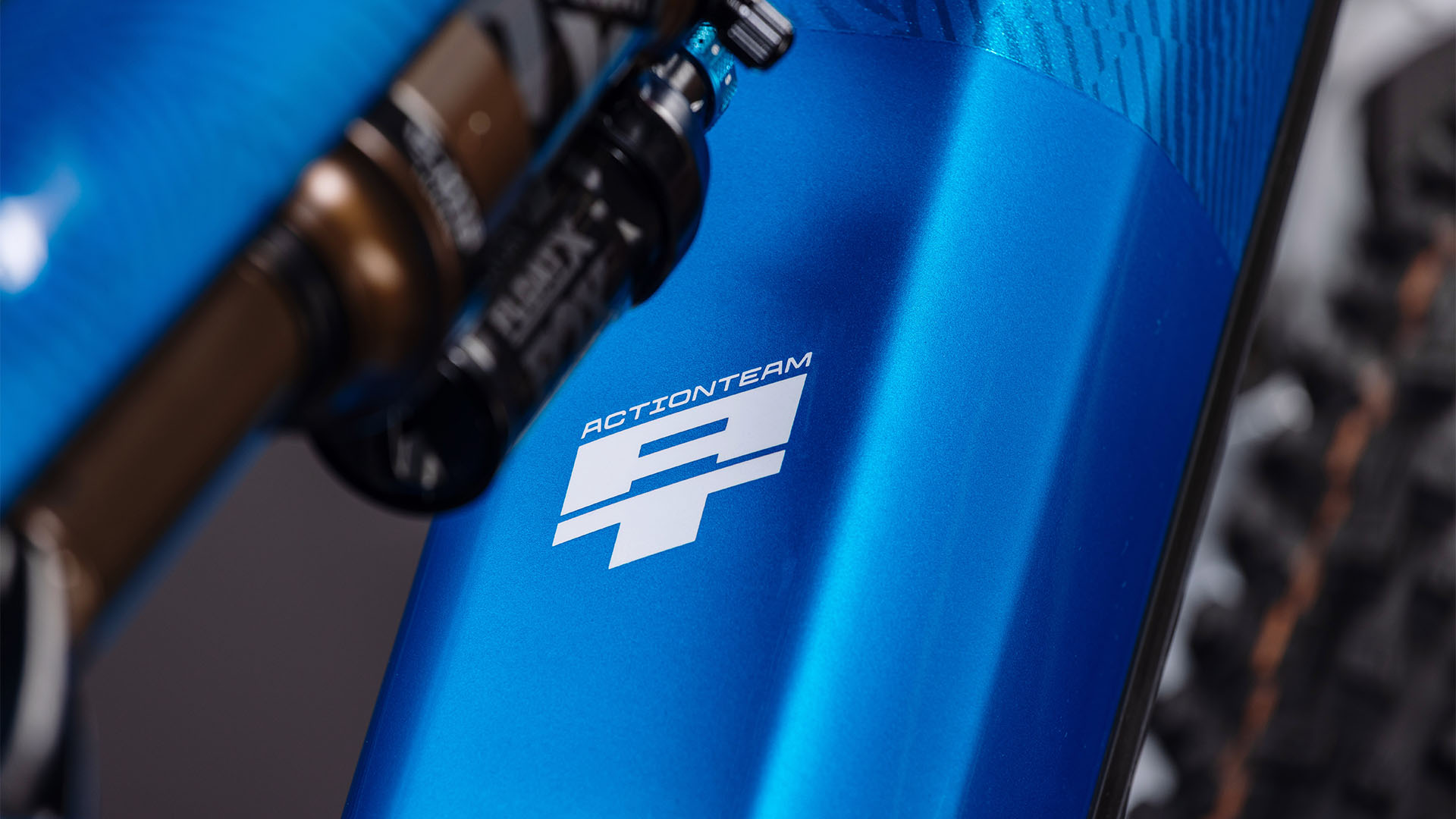 BICICLETA ELECTRICA CUBE STEREO HYBRID ONE44 HPC AT 800 ACTIONTEAM 2026 cadru S (16") - roti 27.5 [3]