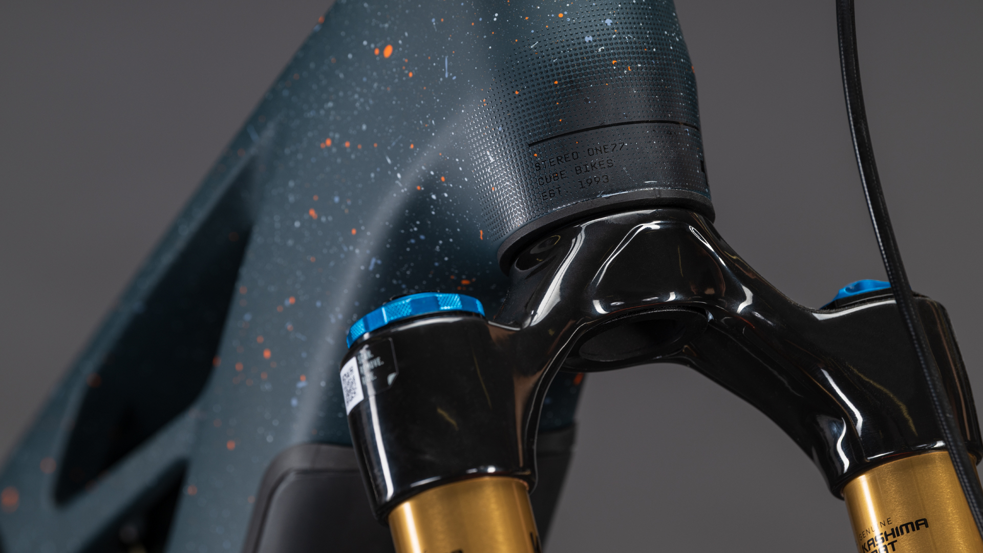 BICICLETA ELECTRICA CUBE STEREO HYBRID ONE77 HPC SLT 800 GALAXY ORANGE 2026 L [1]