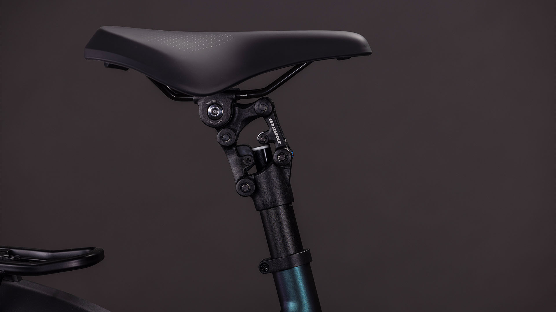 BICICLETA ELECTRICA CUBE SUPREME HYBRID DELUXE SLT 600 EASY ENTRY METALBLUE REFLEX 2026 54 cm [4]