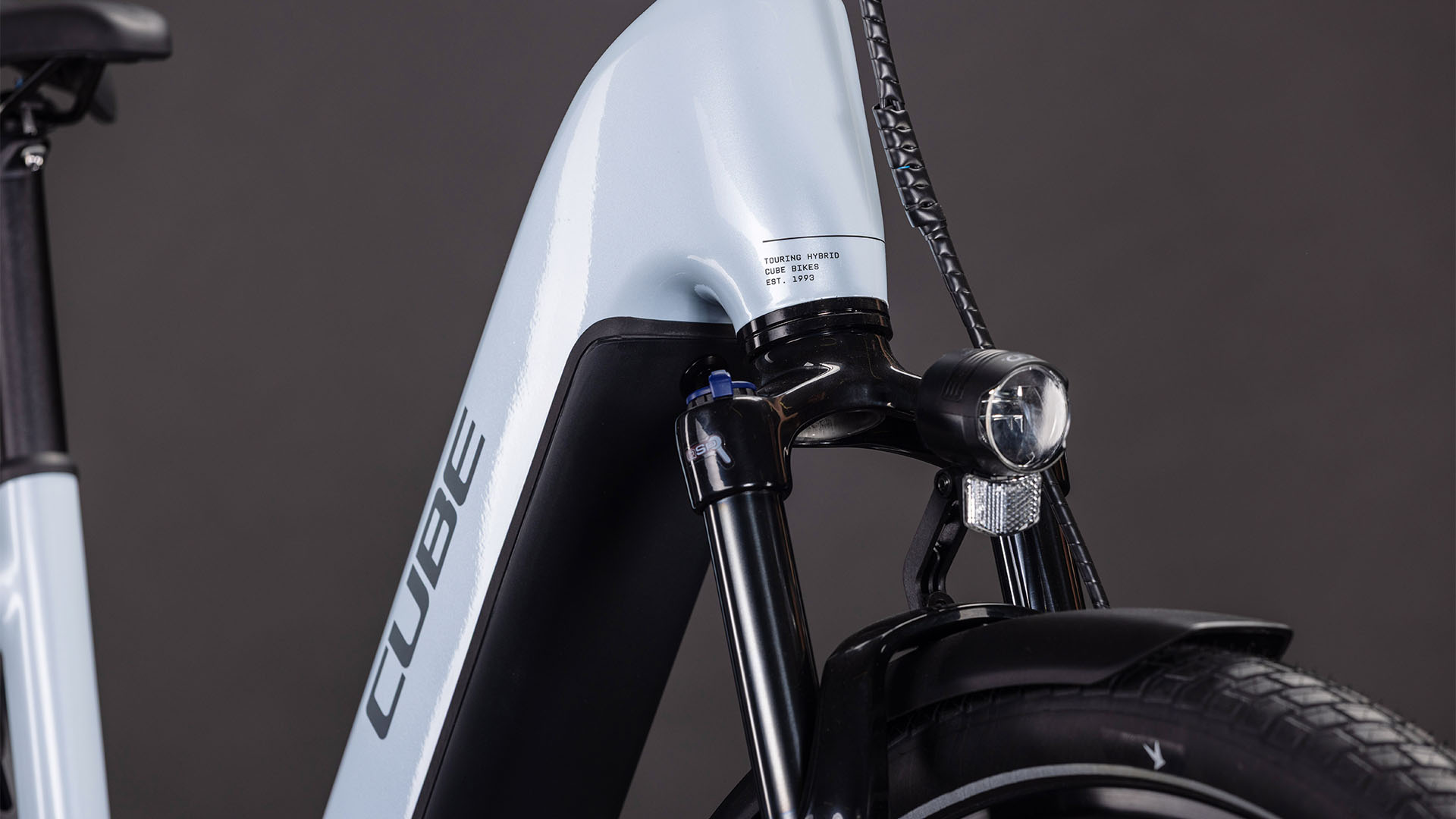 BICICLETA ELECTRICA CUBE TOURING HYBRID ONE 600 EASY ENTRY GLACIER REFLEX 2026 58cm [4]