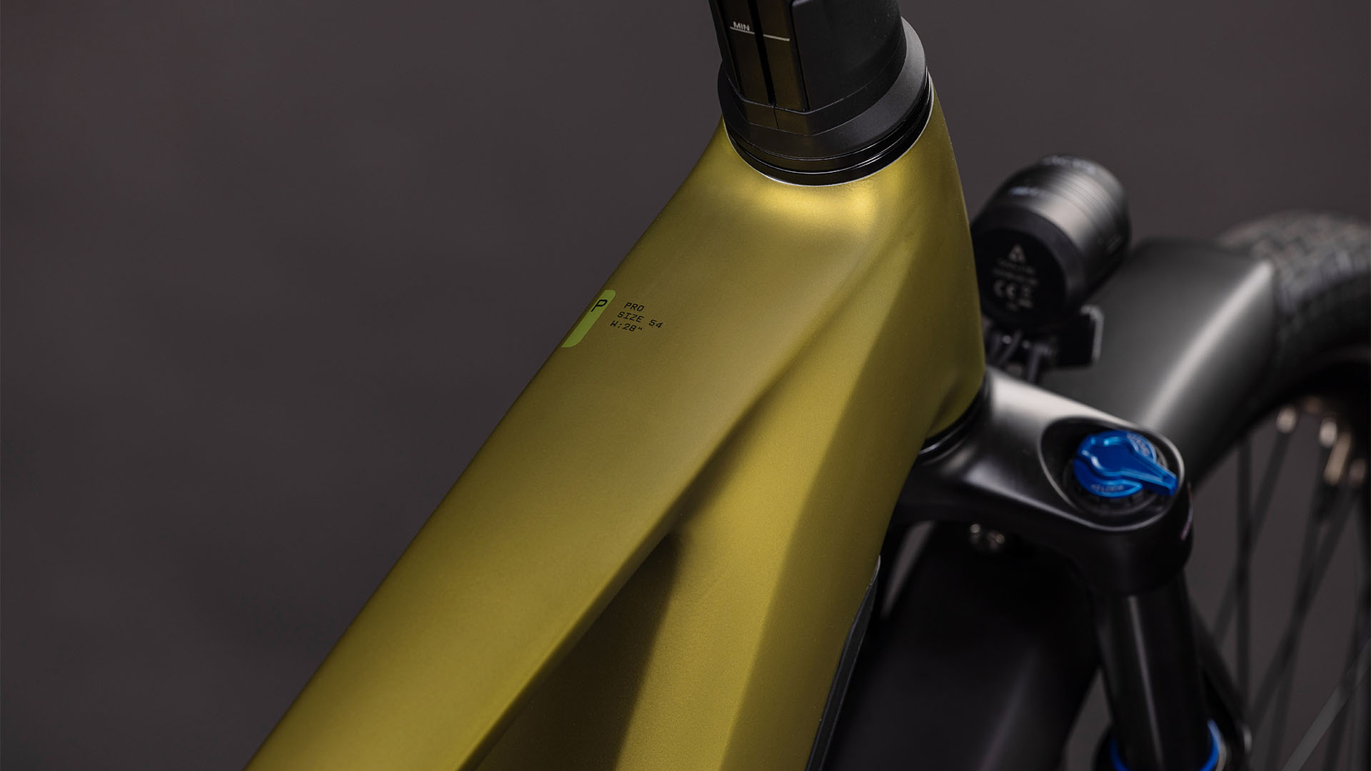 BICICLETA ELECTRICA CUBE TOURING HYBRID PRO 800 GOLDENLIME BLACK 2026 50 cm [2]