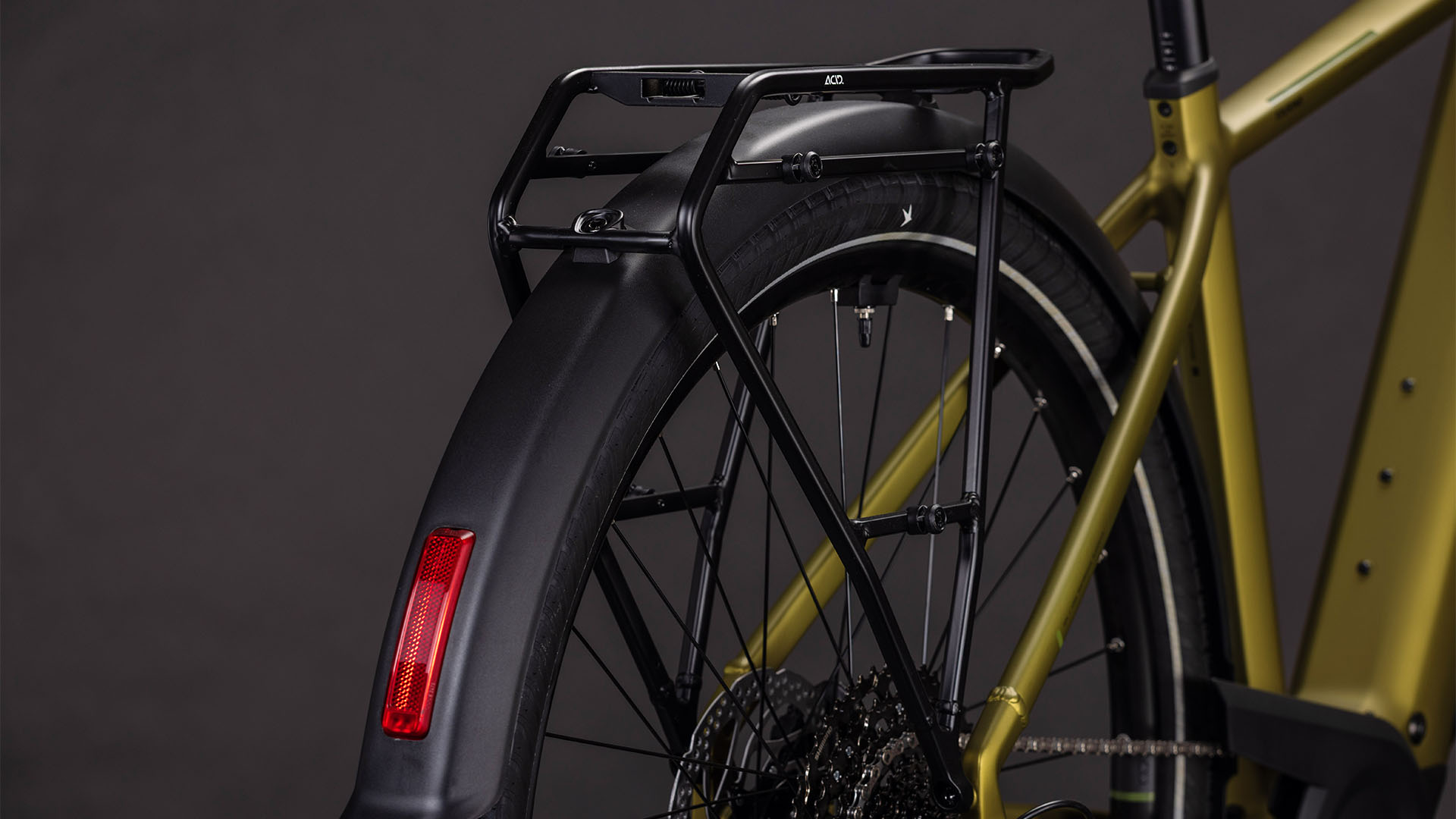 BICICLETA ELECTRICA CUBE TOURING HYBRID PRO 800 GOLDENLIME BLACK 2026 54 cm [3]