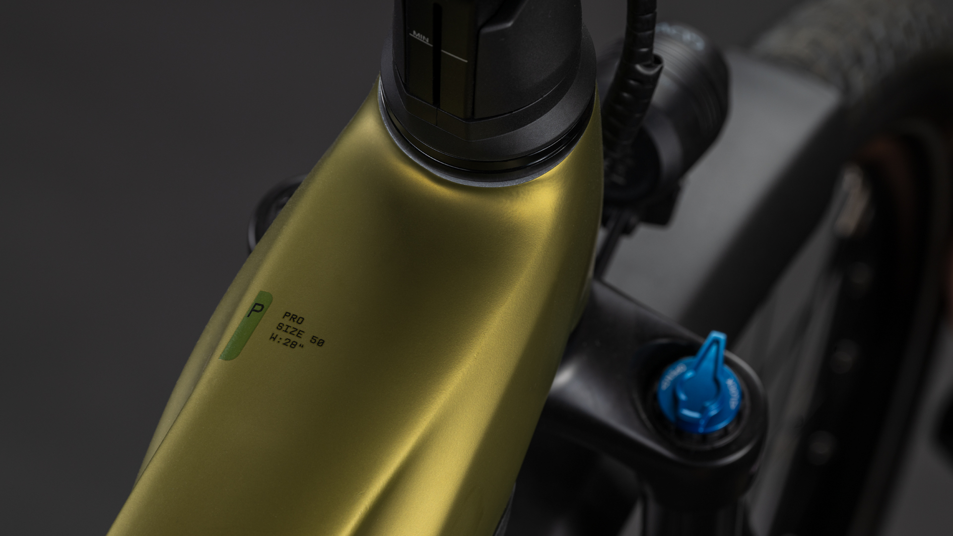 BICICLETA ELECTRICA CUBE TOURING HYBRID PRO 800 TRAPEZE GOLDENLIME BLACK 2026 50 cm [1]