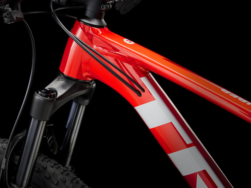 BICICLETA TREK PROCALIBER 6 VIPER RED/CRIMSON M [4]