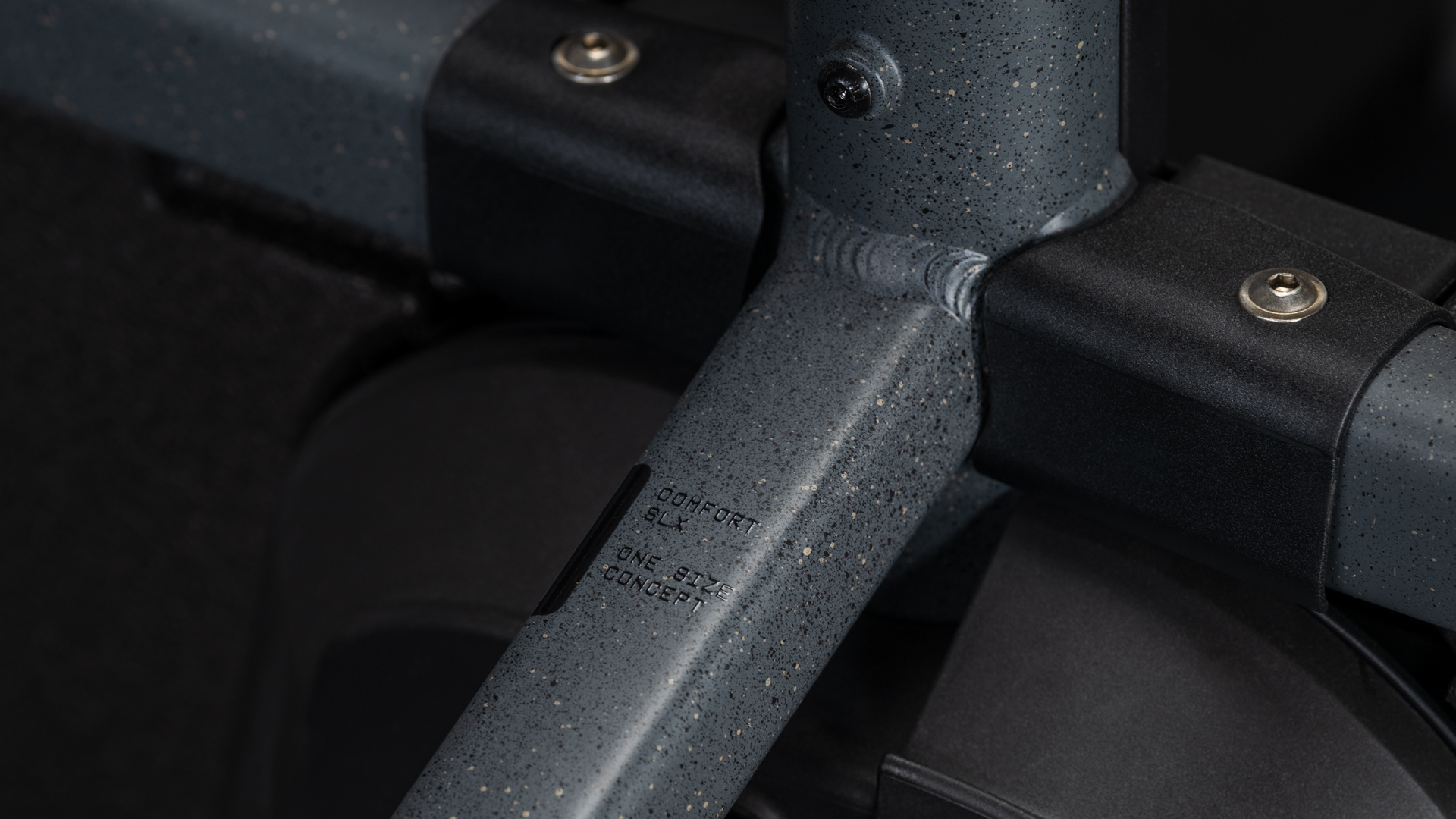 BICICLETA ELECTRICA CUBE CARGO HYBRID COMFORT SLX 800 STONEGRIT BLACK 2026 One Size [1]