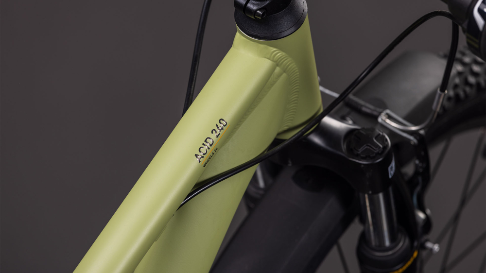 BICICLETA COPII CUBE ACID 240 FE LIGHTOLIVE ORANGE 2026 roti 24 [3]