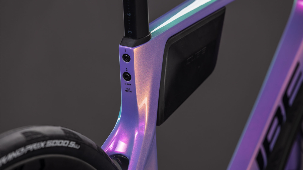 BICICLETA CUBE AGREE C:62 SLX COSMICPURPLE BLACK 2026 62 cm [3]