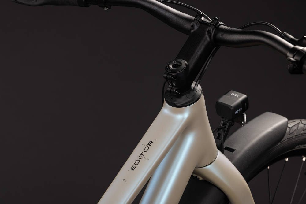 BICICLETA CUBE EDITOR ONE FE TRAPEZE GLINTSAND BLACK 2027 46 cm [2]