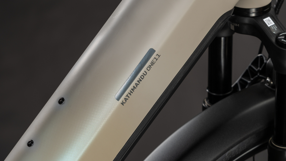 BICICLETA CUBE KATHMANDU HYBRID ONE11 HPC SLT 800 EASY ENTRY GLINTSAND OATGREY 2026 50 cm [3]