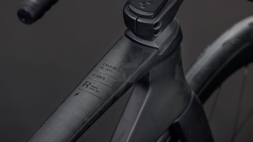 BICICLETA CUBE LITENING AERO C:68X RACE BLACKLINE 2026 60 cm [2]