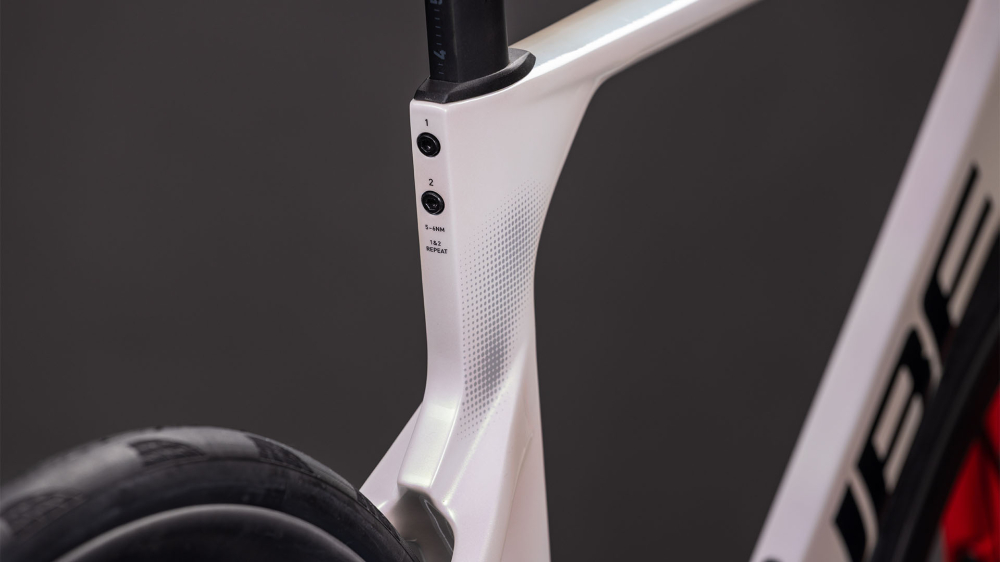 BICICLETA CUBE LITENING AERO C:68X RACE TEAMLINE 2026 58 cm [3]