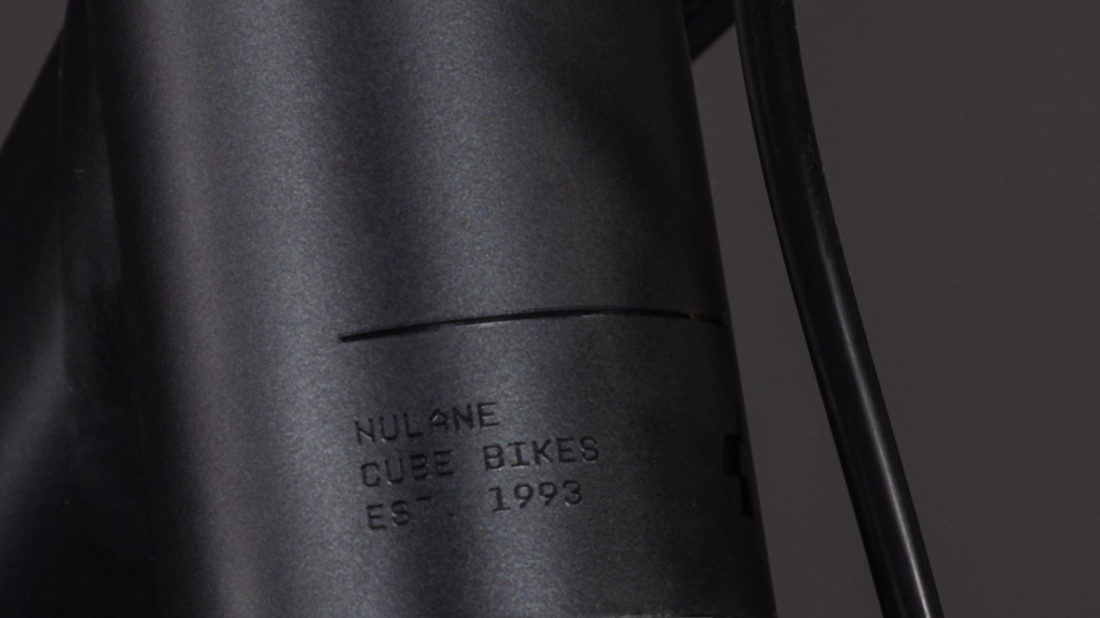 BICICLETA CUBE NULANE COMFORT EXC GREY CHROME 2026 62 cm [3]