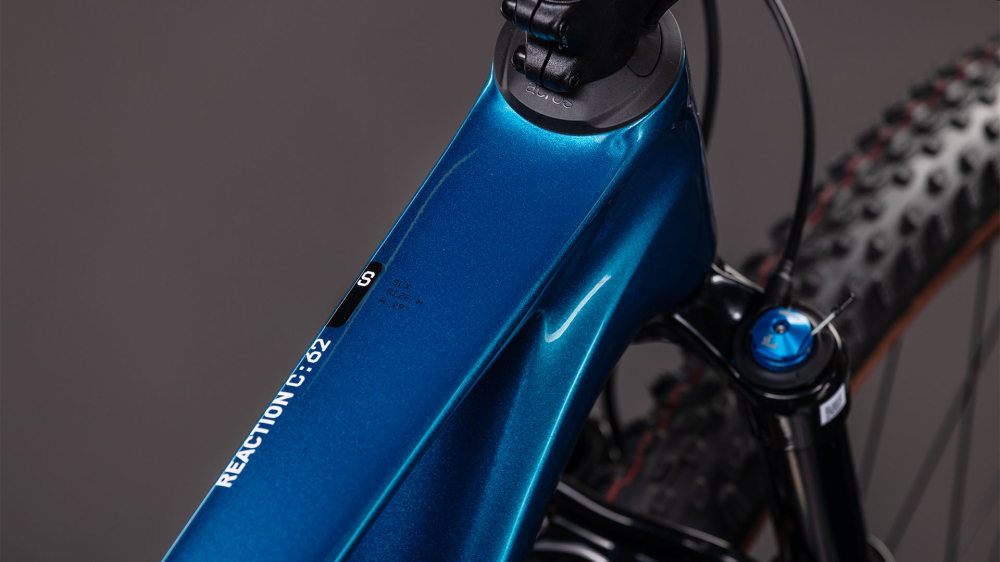 BICICLETA CUBE REACTION C:62 SLX ELECTRICBLUE WHITE 2026 M [2]