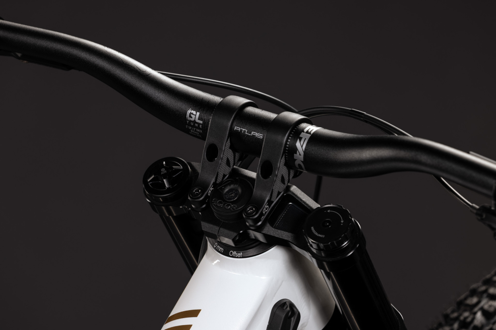 BICICLETA CUBE TWO15 RACE POWDERGOLD BLACK 2027 L [2]
