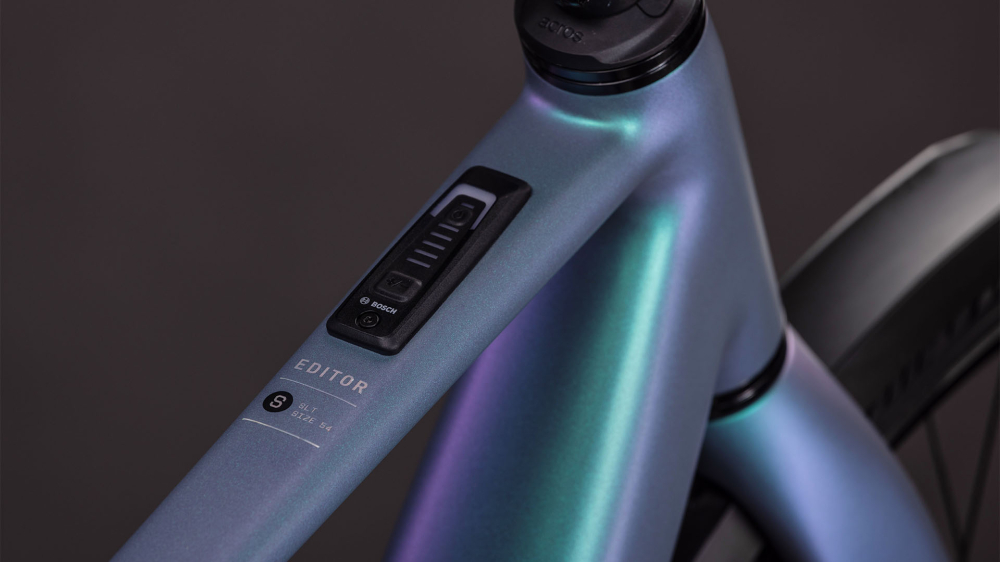 BICICLETA ELECTRICA CUBE EDITOR HYBRID SLT 400X FE SMARAGDGREY PRISM 2026 54 cm [2]