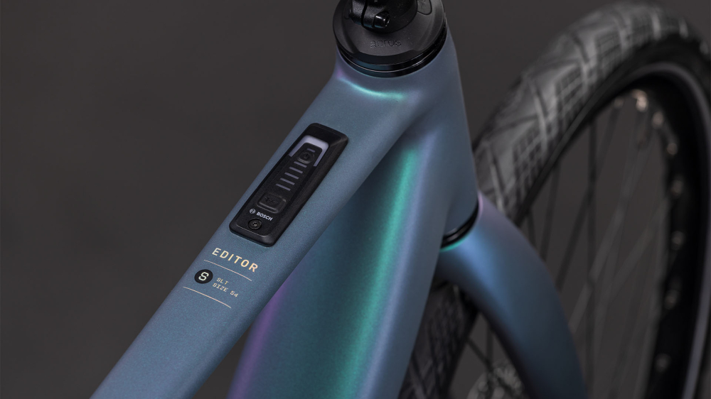 BICICLETA ELECTRICA CUBE EDITOR HYBRID SLT 400X SMARAGDGREY PRISM 2026 50 cm [2]