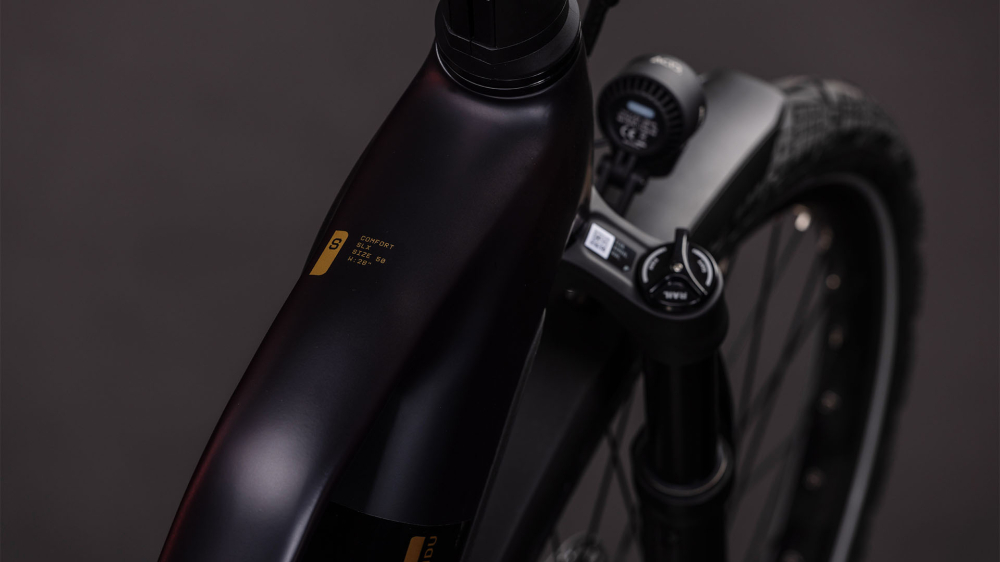 BICICLETA ELECTRICA CUBE KATHMANDU HYBRID COMFORT SLX 800 TRAPEZE SOLARECLIPSE GOLD 2026 46 cm [2]