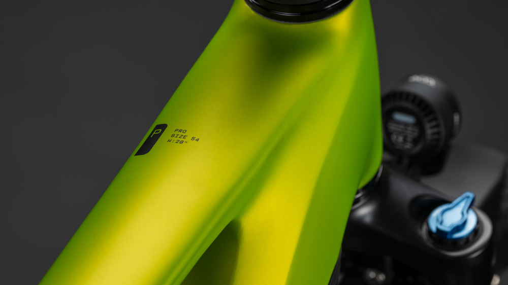 BICICLETA ELECTRICA CUBE KATHMANDU HYBRID PRO 800 LIZARD BLACK 2026 62 cm [2]