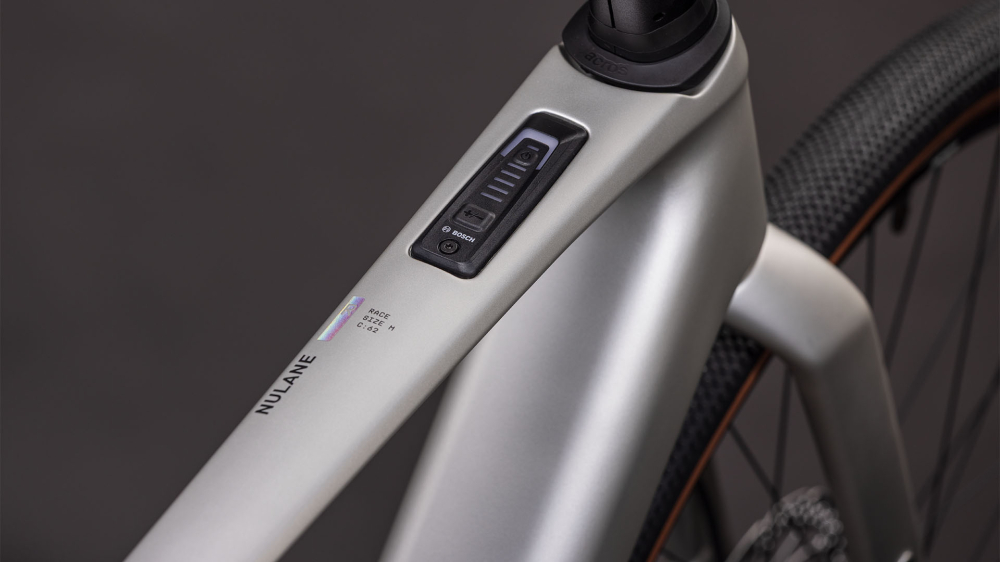 BICICLETA ELECTRICA CUBE NULANE HYBRID C:62 RACE 400X SLEEKGREY PRISM 2026 L [2]