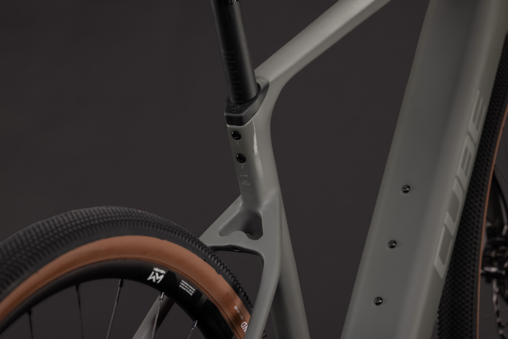 BICICLETA ELECTRICA CUBE NUROAD HYBRID C:62 RACE 400X OLDGREY GREY 2027 XL [3]