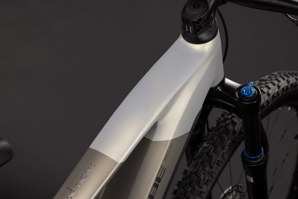 BICICLETA ELECTRICA CUBE REACTION HYBRID ONE 720  PEARLSILVER CHROME 2027 cadru S (16") - roti 27.5 [2]