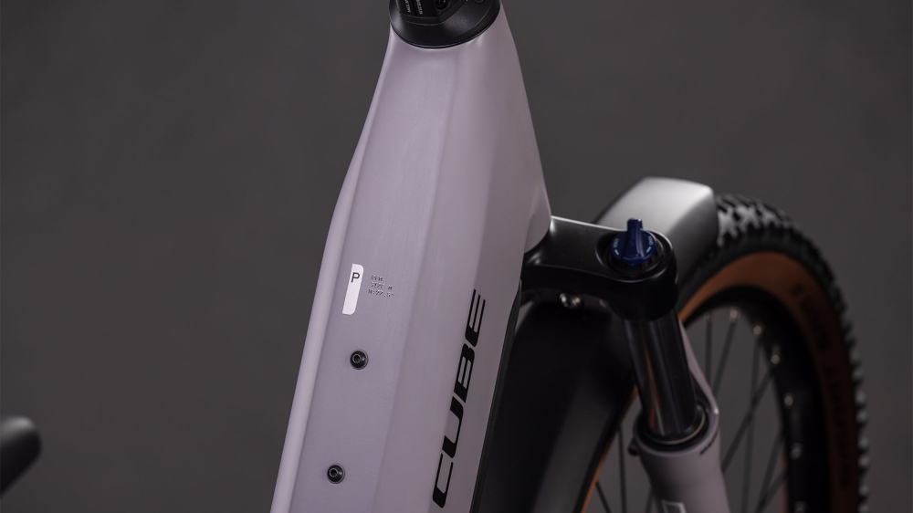 BICICLETA ELECTRICA CUBE REACTION HYBRID PERFORMANCE 600 FE EASY ENTRY PLUMGREY BLACK 2026 cadru M (18") - roti 29 [2]