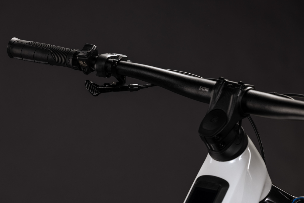 BICICLETA ELECTRICA CUBE STEREO HYBRID ONE44 HPC PRO 800 METALLICWHITE BLUE 2027 cadru M (18") - roti 29 [2]