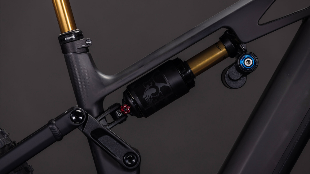 BICICLETA ELECTRICA CUBE STEREO HYBRID ONE77 HPC AT 800 CARBON GOLD 2026 XL [3]