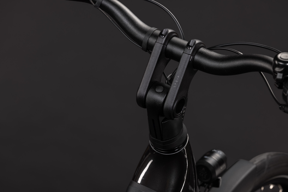 BICICLETA ELECTRICA CUBE SUPREME HYBRID COMFORT ONE 600 EASY ENTRY GUNMETAL REFLEX 2027 cadru 58cm - roti 28 [2]