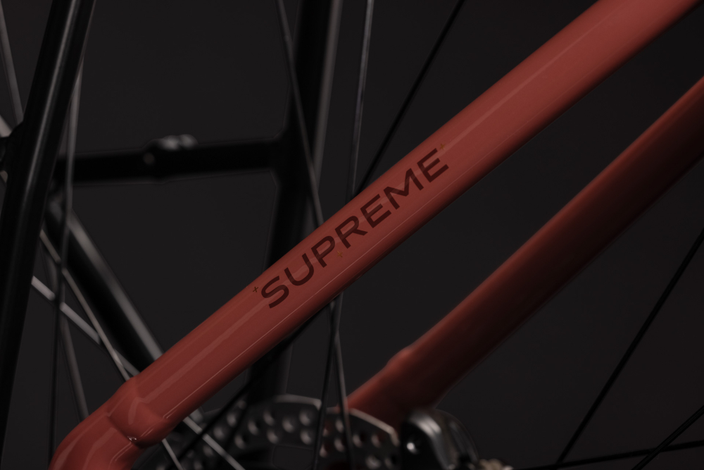 BICICLETA ELECTRICA CUBE SUPREME HYBRID COMFORT PRO 600 EASY ENTRY BURGUNDY CLARET 2027 cadru 50cm - roti 28 [5]