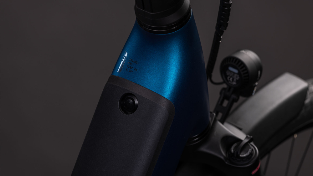 BICICLETA ELECTRICA CUBE SUPREME HYBRID DELUXE PRO 600 EASY ENTRY ELECTRICBLUE CHROME 2026 50 cm [2]