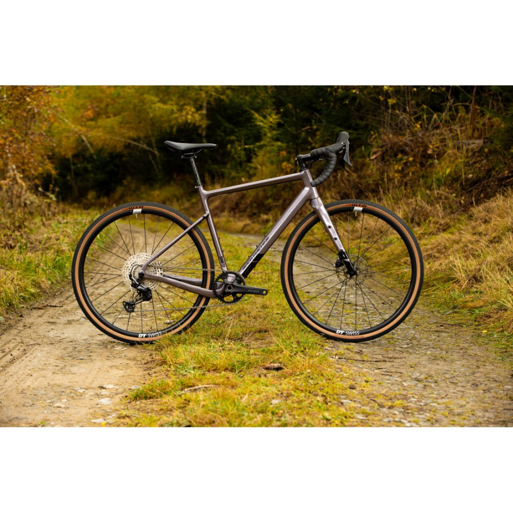 Bicicleta Rock Machine Lukk Cr 70 28 Gloss Purple Garnet 52cm - (M) [2]